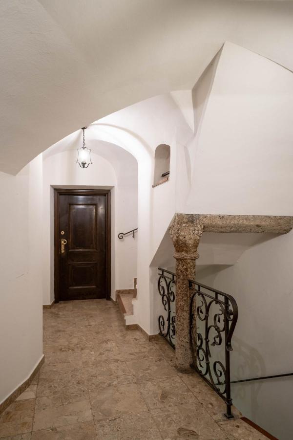 Altstadt-App. Domblick! سالزبورغ المظهر الخارجي الصورة