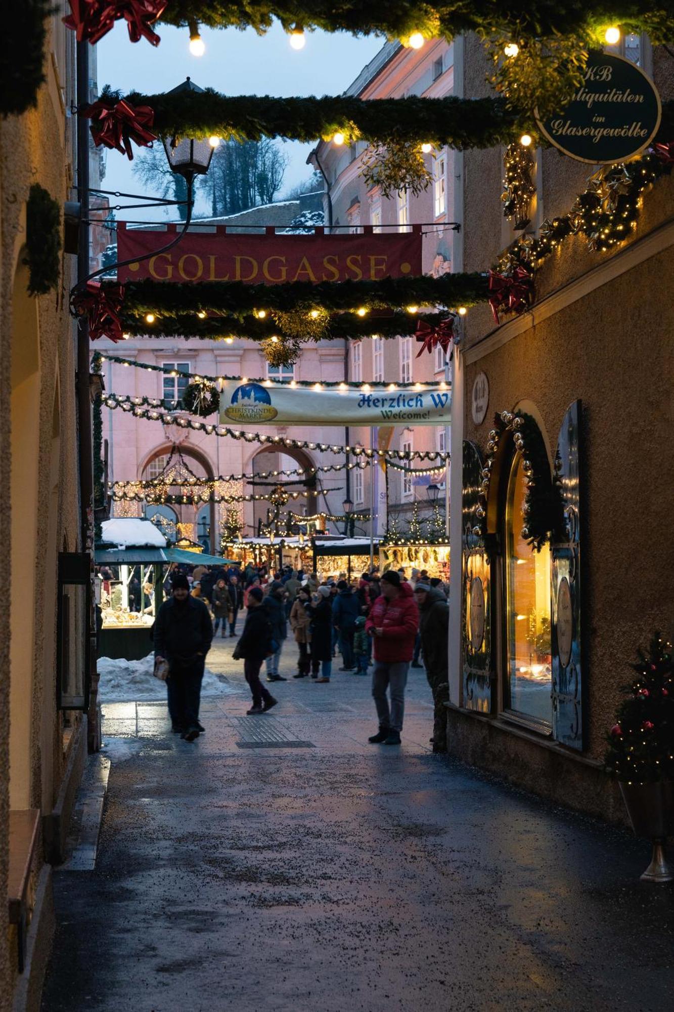 Altstadt-App. Domblick! سالزبورغ المظهر الخارجي الصورة